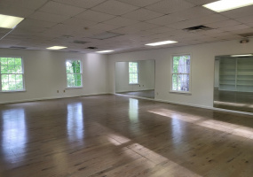 275 Lee, Fayetteville, Fayette, United States 30214, ,Office Building,Sale and Lease,Lee,1410
